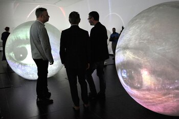 “Mirror Maze (Dead Eyes Live)”