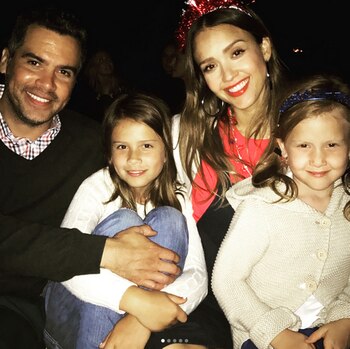 La familia completa: Jessica junto