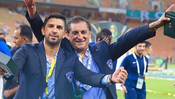 Ramón Díaz trabaja con su