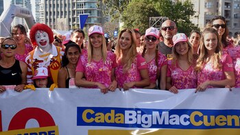 Las famosas en la movida