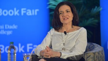 Sheryl Sandberg presentó a principios