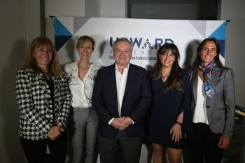 Claudia Segovia (directora de Operaciones