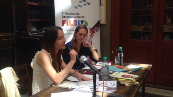 Larisa Chausosvsky y María Luján