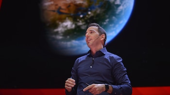 Gerónimo Villanueva cautivó a la audiencia en las charlas TEDxRíodelaPlata 2017