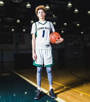 LaMelo expone todo su potencial