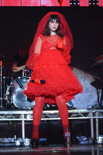 La cantante del momento, Dua