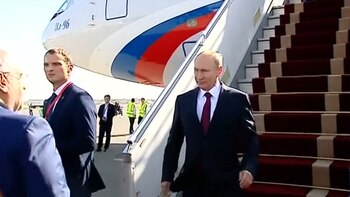 Vladimir Putin en el aeropuerto