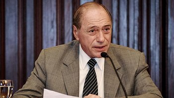 (Charly Díaz Azcué)