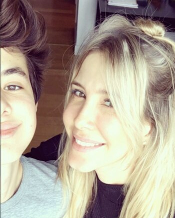 “La madre orgullosa del canto