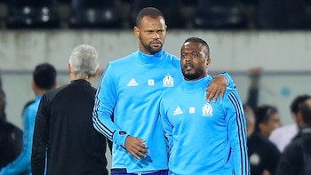 Patrice Evra fue despedido del