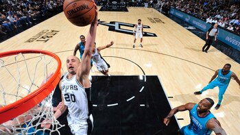 Manu Ginóbili llegó a los