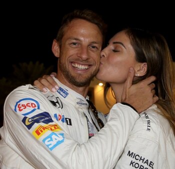 Jenson Button, feliz junto a
