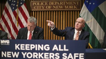 El jefe policial James O’Neill habló