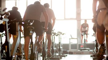 La bicicleta fija es uno