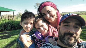 Selfie familiar: Esteban, Noelia, Felipe