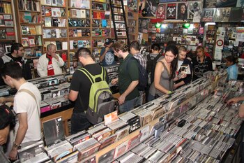 La Noche de las Disquerías