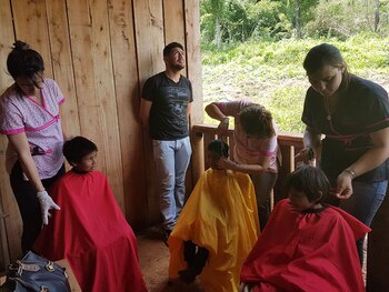 Niños de la comunidad Guarani