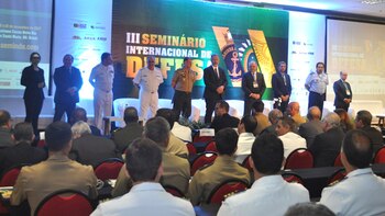 El ministro brasileño expuso sobre