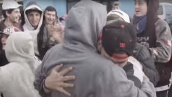 Nahuel junto con sus compañeros,