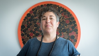 La novela juega con la