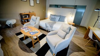 Posee 28 unidades divididas en