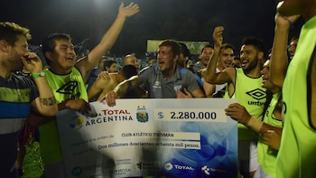 Tucumán con el cheque por