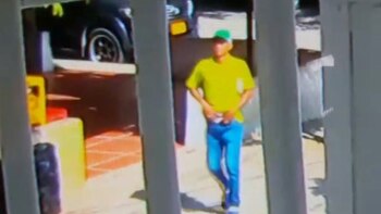 El sicario lo siguió por