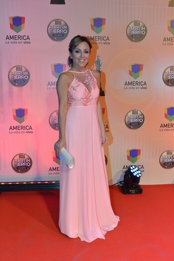 Cora Debarbieri, muy elegante.