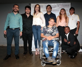 María Eugenia Vidal junto a