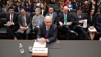Jeff Sessions durante la audiencia
