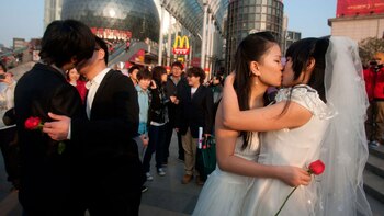 Polémica por tratamientos contra la