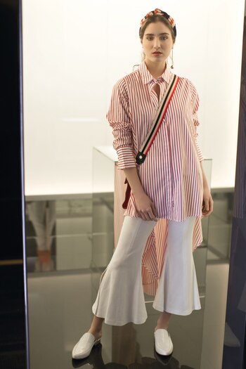 Camisa irregular rayada ($ 2.590,