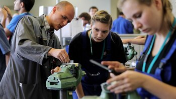 Pese a los recortes laborales