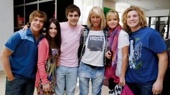 Cris Morena con los protagonistas