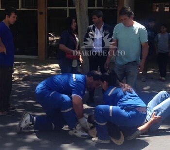 Sergio Uñac asistió a los heridos en un accidentes de tránsito.