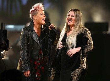 Pink y Kelly Clarkson .