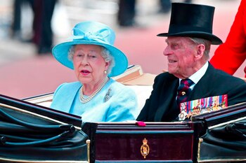 La reina Isabel II de