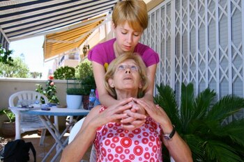 María del Carmen García junto