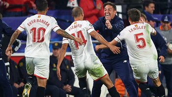 El desaforado abrazo entre los