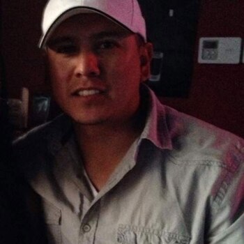 Roger Martínez estaba acompañado por