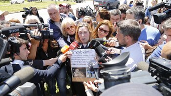 La angustia de los familiares