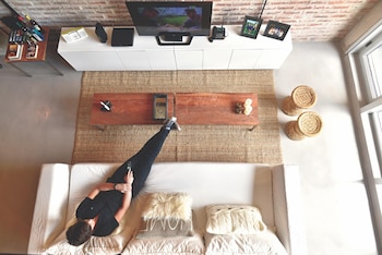 El living visto desde arriba.