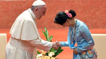 El papa Francisco junto a