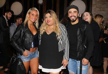 More con Sol Pérez y