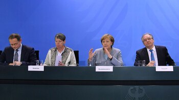 La canciller Angela Merkel anunció