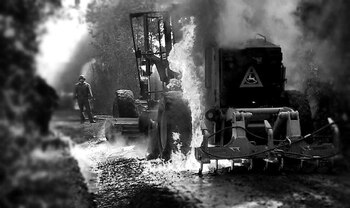 Destruir a través del fuego,