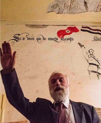 Mohamed Mohiedin Anís haciendo el