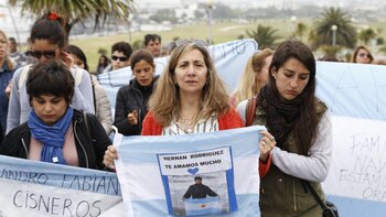 Familiares de Hernán Rodríguez y