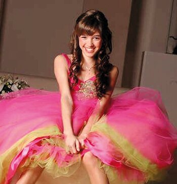 Cande Vetrano eligió un vestido