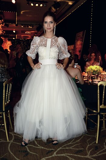 Zaira soprendió con un look